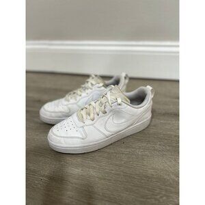 Nike Kids Court Borough 2 White Sneakers Tennis Shoes Youth Size 5